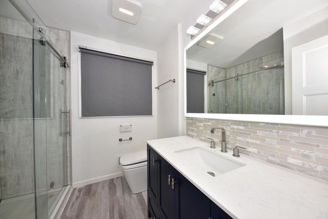 5669 S 24th STREET, Milwaukee, WI 53221