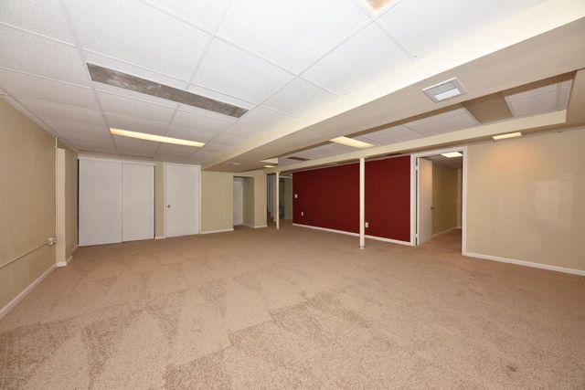 5669 S 24th STREET, Milwaukee, WI 53221