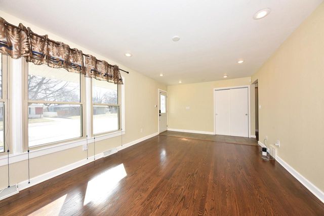 5669 S 24th STREET, Milwaukee, WI 53221