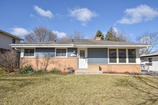 5669 S 24th STREET, Milwaukee, WI 53221