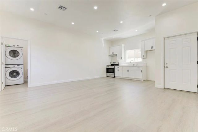 7044 Greeley 2, Tujunga, CA 91042