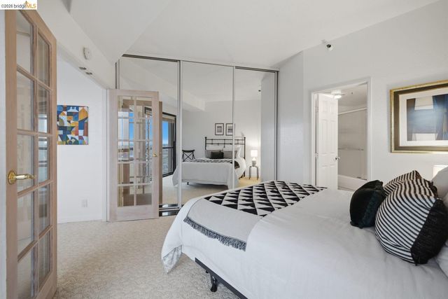 6363 Christie Ave 2701, Emeryville, CA 94608