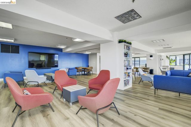6363 Christie Ave 2701, Emeryville, CA 94608