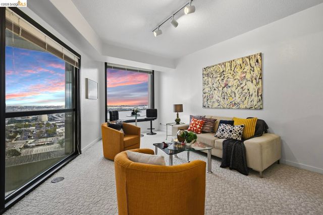 6363 Christie Ave 2701, Emeryville, CA 94608
