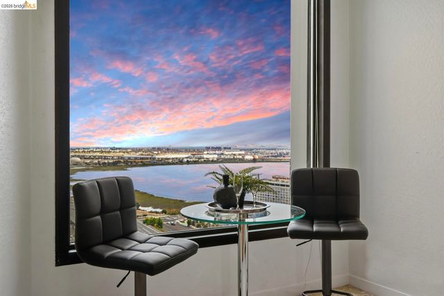 6363 Christie Ave 2701, Emeryville, CA 94608