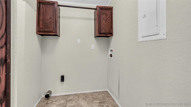 291 Golden, Ardmore, OK 73401