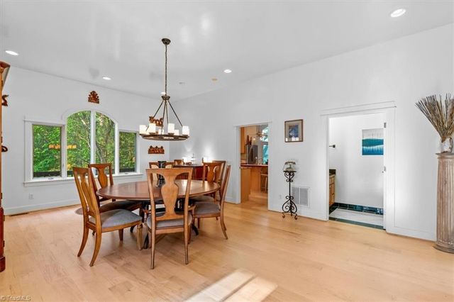 450 Simpson Road, Reidsville, NC 27320