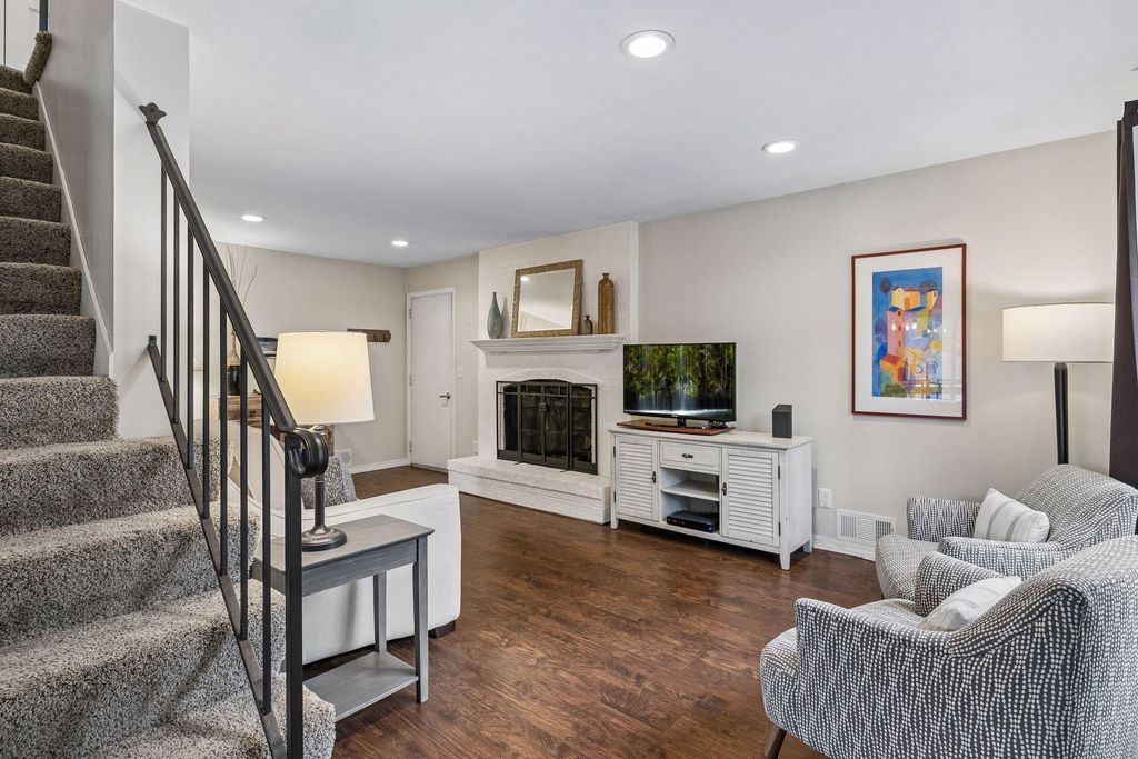 11578 Scotch Pine Court, Eden Prairie, MN 55344 — photo 3