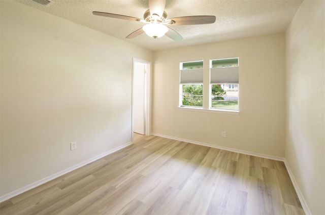 9801 Ochiltree DR, Austin, TX 78753