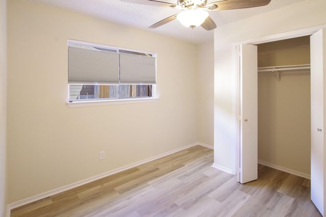 9801 Ochiltree DR, Austin, TX 78753