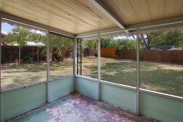 9801 Ochiltree DR, Austin, TX 78753