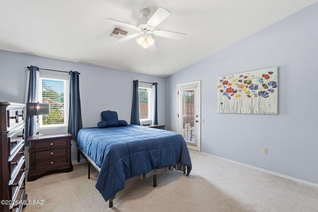 1750 W Círculo De La Pinata, Green Valley, AZ 85622