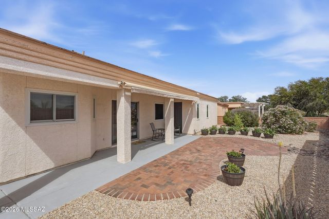 1750 W Círculo De La Pinata, Green Valley, AZ 85622