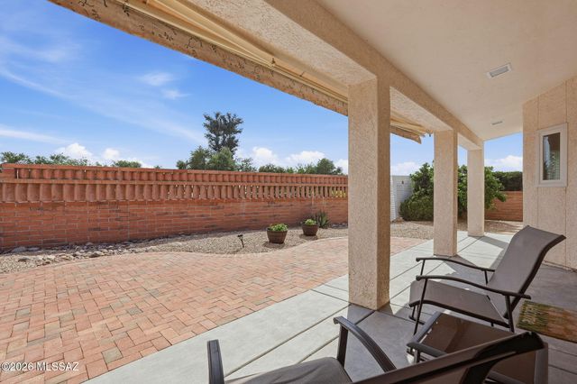 1750 W Círculo De La Pinata, Green Valley, AZ 85622