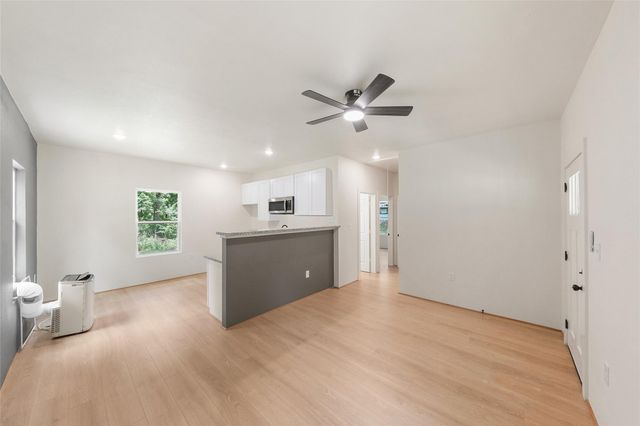 136 Ash Street, Trinity, TX 75862