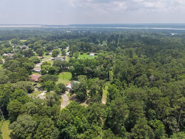 136 Ash Street, Trinity, TX 75862