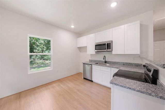 136 Ash Street, Trinity, TX 75862