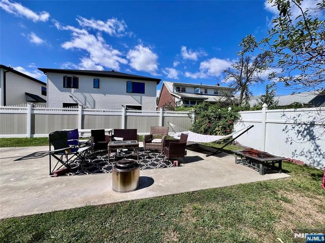 395 Taylor Avenue, Hackensack, NJ 07601