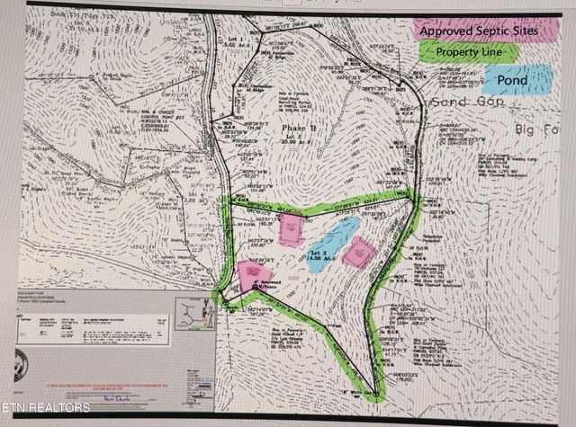 1055 Big Four Rd, Lafollette, TN 37766