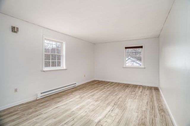 39 Berlin St 315, Clinton, MA 01510