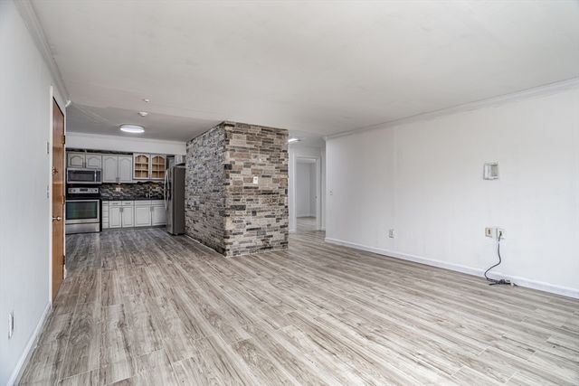 39 Berlin St 315, Clinton, MA 01510