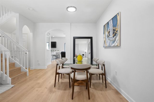 9380 W 33rd Ln, Hialeah, FL 33018