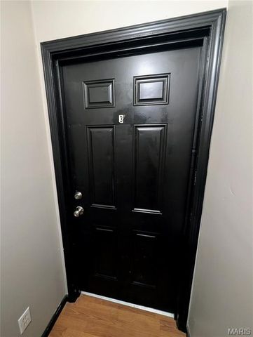 3743 Wisconsin Avenue, St Louis, MO 63118