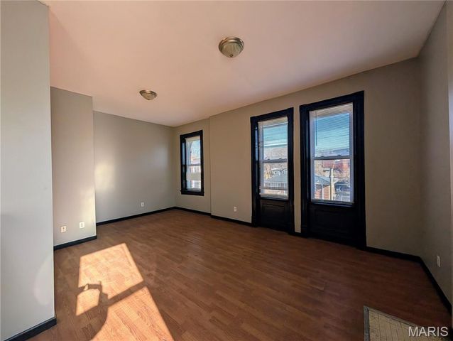 3743 Wisconsin Avenue, St Louis, MO 63118