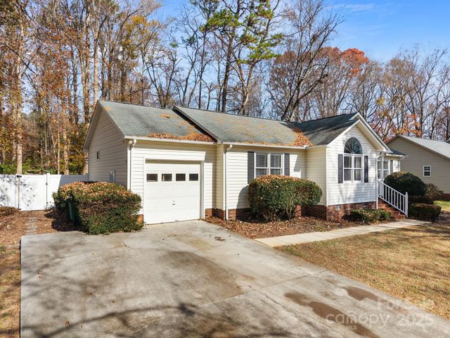 240 Proctor Drive, Salisbury, NC 28147