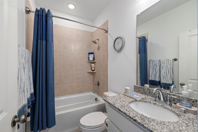 6521 Iron Horse Boulevard, North Richland Hills, TX 76180