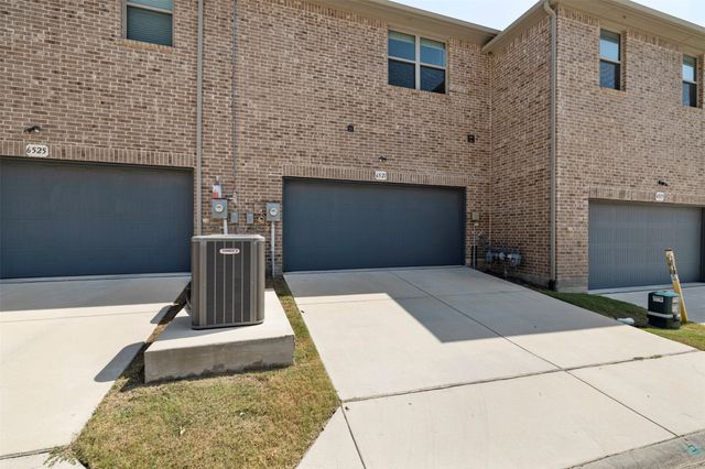 6521 Iron Horse Boulevard, North Richland Hills, TX 76180
