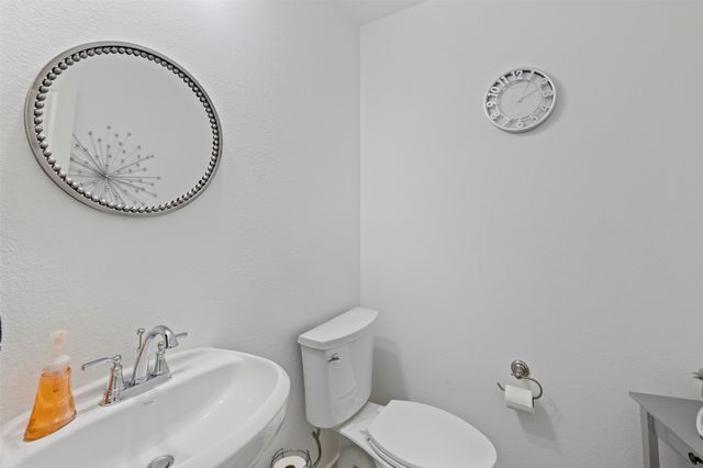 6521 Iron Horse Boulevard, North Richland Hills, TX 76180