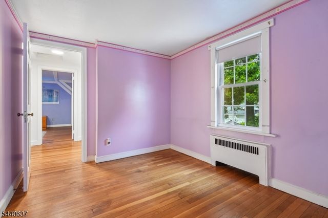 688 Greenbrook Rd, North Plainfield Boro, NJ 07063