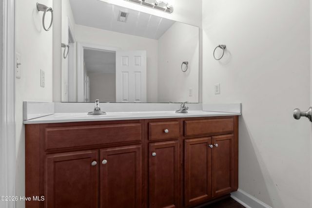 304 Pine Ridge Lane, Holly Ridge, NC 28445