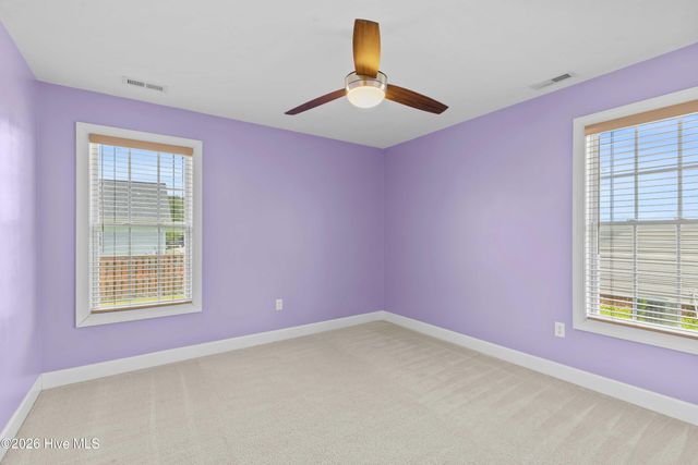 304 Pine Ridge Lane, Holly Ridge, NC 28445