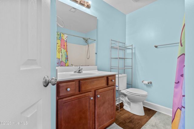304 Pine Ridge Lane, Holly Ridge, NC 28445