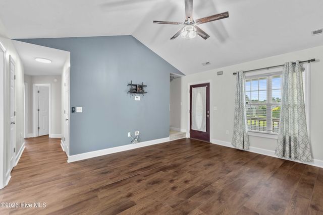 304 Pine Ridge Lane, Holly Ridge, NC 28445