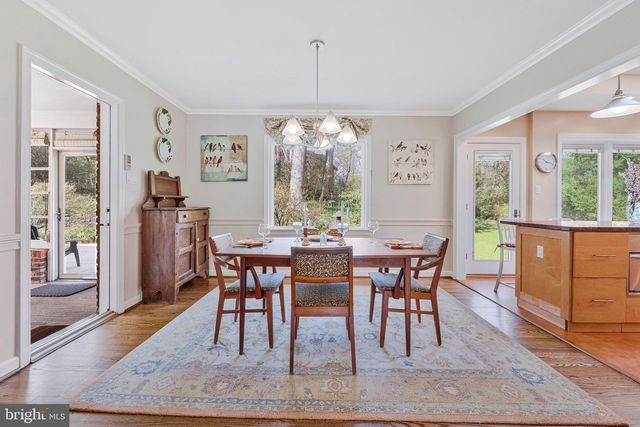 1438 BROOKHAVEN DR, Mclean, VA 22101