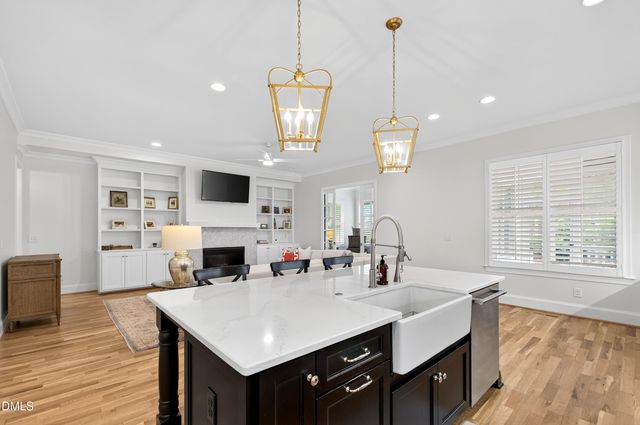911 Canterbury Road, Raleigh, NC 27607