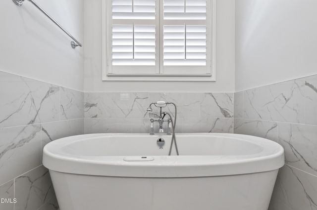 911 Canterbury Road, Raleigh, NC 27607