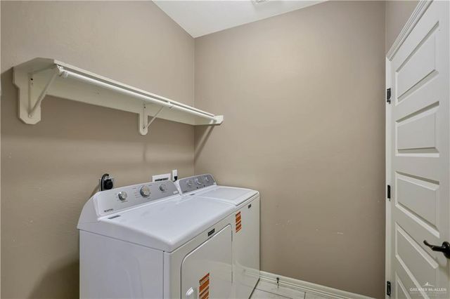 306 Los Laureles Drive, San Juan, TX 78589