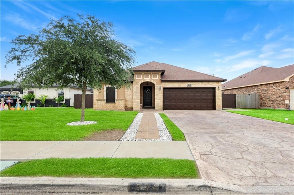 306 Los Laureles Drive, San Juan, TX 78589