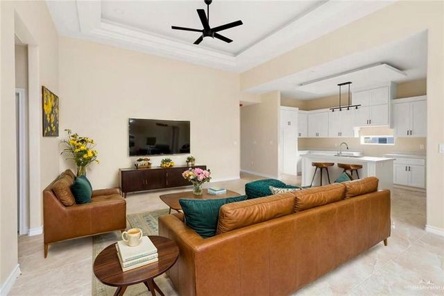 520 Pine Oak Street, Donna, TX 78537