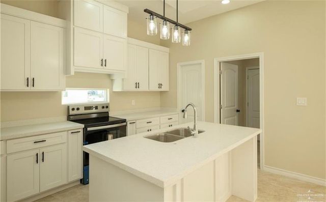 520 Pine Oak Street, Donna, TX 78537