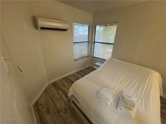 520 Elm Drive 103, Las Vegas, NV 89169