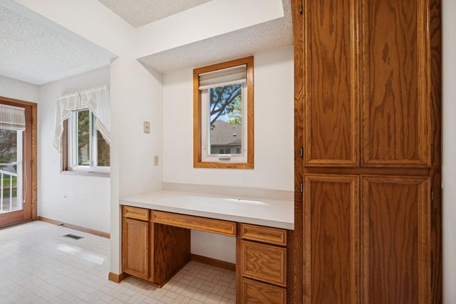 2639 Lake Court Circle 81, Mounds View, MN 55112