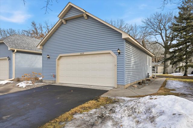 2639 Lake Court Circle 81, Mounds View, MN 55112