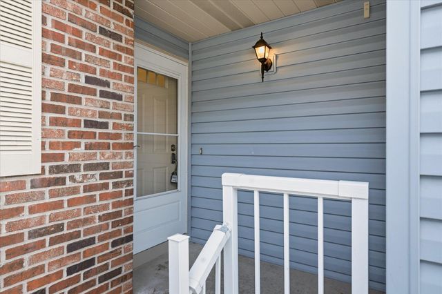 2639 Lake Court Circle 81, Mounds View, MN 55112