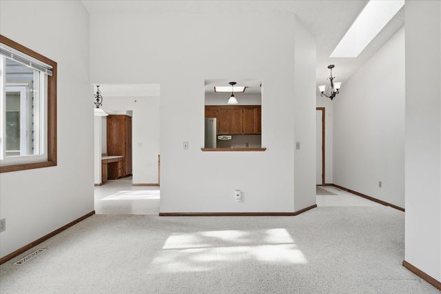 2639 Lake Court Circle 81, Mounds View, MN 55112