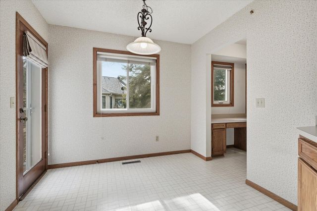 2639 Lake Court Circle 81, Mounds View, MN 55112